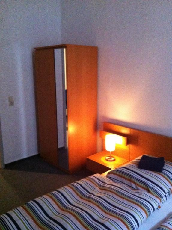 Gastezimmer Am Spielbergtor エアフルト 部屋 写真